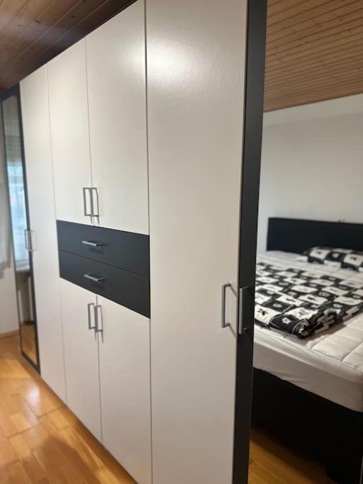Gemuetliche 2 Zimmer Wohnung Bad Hersfeld Exteriör bild